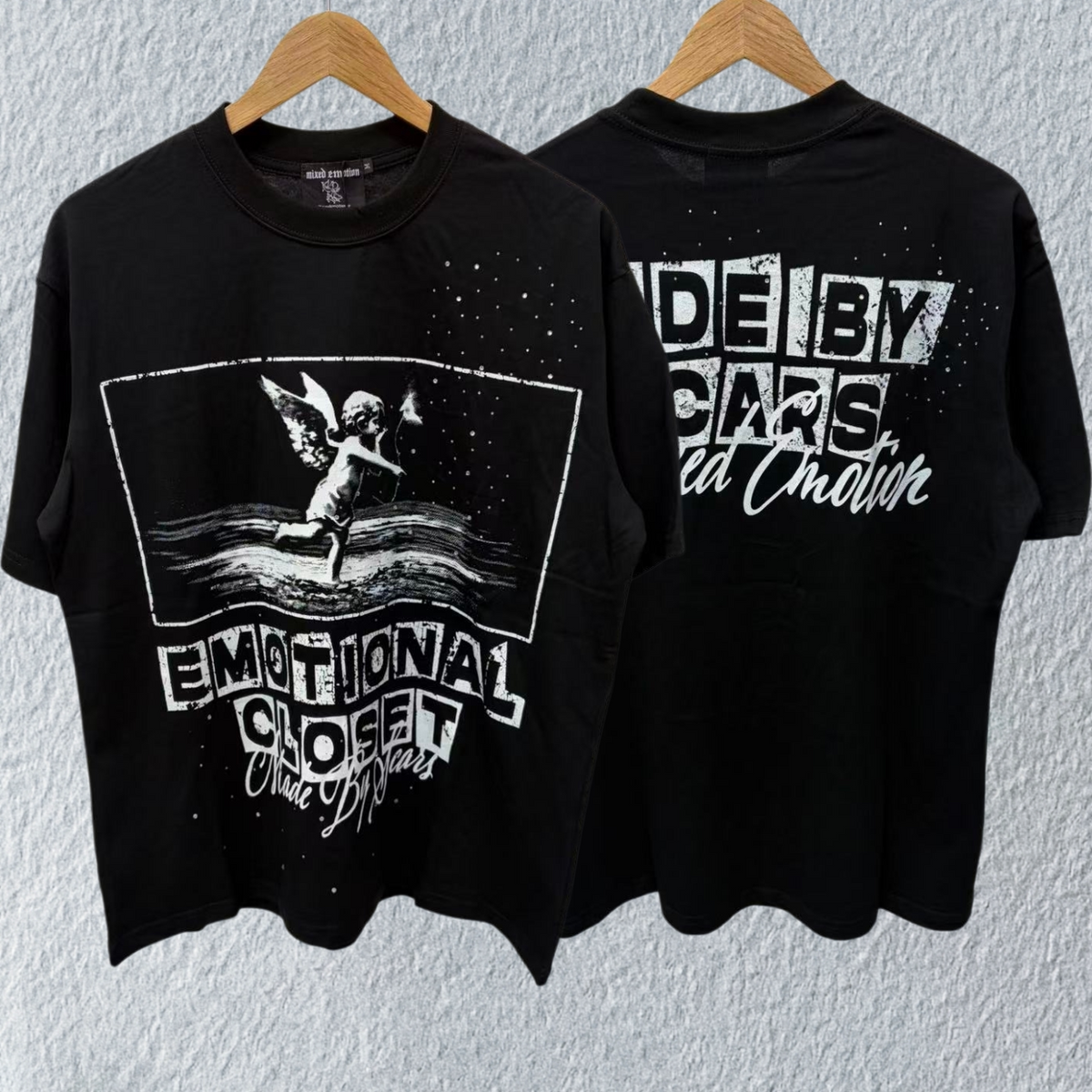 MIXED EMOTION Angel Graphic T-Shirt